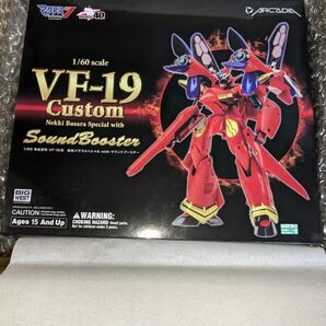 アルカディア　vf-19改　ファイヤーバルキリー 熱気バサラスペシャル　with　サウンドブースター