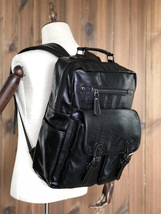大容量 バックパック メンズ リュックサック デイパック ザック 鞄 肩掛けカバン 旅行 通勤 通学用バッグ 優れた柔軟性_画像7