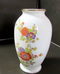 ナルミ　NARUMI BONE China 花瓶　花入　花柄　陶器　胴径：（約15㎝ｘH２３㎝）フラワーベース　USED/中古