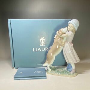 美品 LLADRO リヤドロ 犬と少女『待ってたよ！』フィギュリン NO、6903 インテリア 飾り 置物 西洋陶器 美術品 インテリア 陶器人形