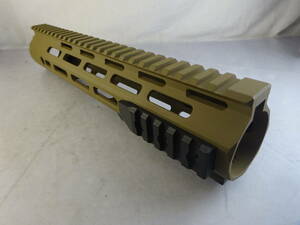 S&T　M4 URX4 10.75inch M-LOK G3(STAEG370BMTNM)　レールハンドガード