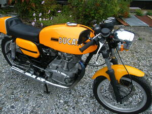 Ducati450cc single 最終型　DESMO