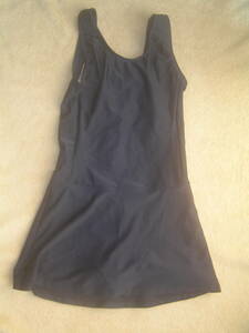  skirt type .. swimsuit / size 130