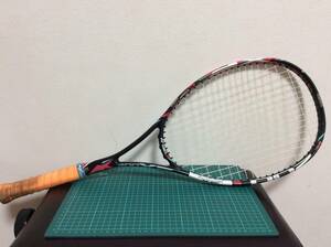 中古　YONEX ソフトテニスラケット MUSCLE POWER 200 マッスルパワー200 ヨネックス　軟式　ラケット 初級者向けらしいです。