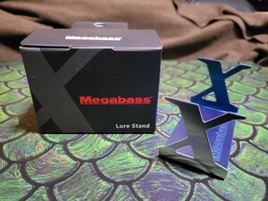 ★Megabass★2024年福袋 辰 LURE STAND メガバス ルアースタンド 新品未開封品 ステンレス製 サイズ 全長約76mm×幅約40mm×高さ約43mm 