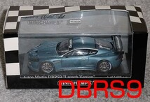 1/43 アストンマーチン DBRS9 LAUNCH ブルメタ 2006 ASTON MARTIN ASTONMARTIN ローンチ_画像1