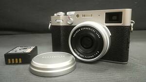 【美品♪】FUJIFILM 富士フィルム X100V 2610万画素 デジタルカメラ シルバー/動作品