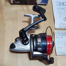 ☆一部動作のみ確認済 2点セット Daiwa ダイワ パワーキャスト 30T 3号 + 5号 スピニングリール 釣具 箱/取説付(中古品/現状品/保管品)☆_画像2