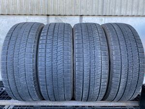 M3407　送料無料☆深溝スタッドレス　BRIDGESTONE ブリヂストン BLIZZAK VRX2　215/50R18 92Q　4本価格　1本2020年製/3本2017年製