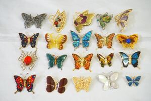 C498 蝶々 バタフライ 昆虫 ヴィンテージ ブローチ 20点セット アクセサリー アンティーク 大量 まとめて おまとめ まとめ売り 装飾品