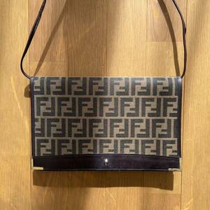 FENDI フェンディ ズッカ ショルダーバッグ ヴィンテージ ゴールド金具 w28cm h17cm d4cm