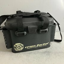 f001 E cross factor クロスファクター EVAタックルバッグ ボックス ロッドスタンド 釣り具 ルアー ワーム ライン など まとめ 大量_画像8