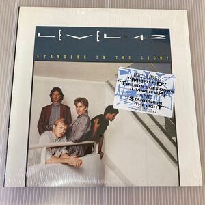 【同梱可】◎　レヴェル42 　LEVEL42　◎　standing in the light 　 　（輸LP）　★SP-4995