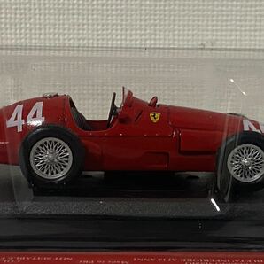 アシェット 1/43 フェラーリ 625 F1 1955 レッド #44 Hachette Ferrari Maurice Trintignant Scuderiaの画像3