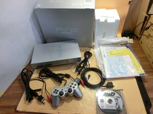 【HW52-03】【100サイズ】Sony Playstation2 シルバー/頭文字D ソフト付き/SCPH-39000/プレステ２/通電可 ジャンク扱い/※要説明必読