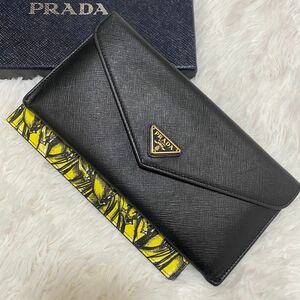 【極美品】超希少 PRADA 長財布 ポーチ付 ブラック サフィアーノ トライアングルロゴ ブラック バナナ ドキュメントケース