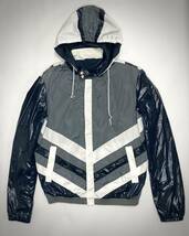 GUCCI ITALY 2010 Hooded Nylon Jacket グッチ ナイロンジャケット ITALY 50_画像1