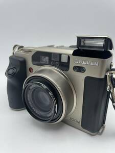 ★【美品】フジフィルム FUJIFILM GA645Zi Professional 6x45 カメラ