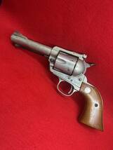 Ruger Blackhawk. 357 Magunm　モデルガン　SMG刻印 カートリッジ付き 木製グリップ　_画像1