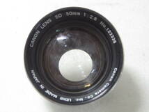 No.076 CANON LENS SD 50mm 1:2.8 アンティーク ジャンク レンズ 動作未確認 レターパック可_画像2