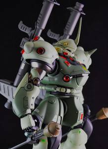 MG 1/100 MS-18E「ケンプファー」 塗装済完成品