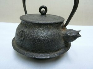 人気の茶器！【急須　狸型　タヌキ　 ぶんぶく茶釜・P・南部】◆いぶし銀　茶筒　茶入　土瓶茶碗　朱泥　茶道具　電熱器　水指※円安！買得