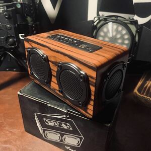 キャンプ用 woody s409 多機能 Bluetooth雰囲気スピーカー ラジオ 木製 充電式 アウトドア 60hz-15khz 5v 1A 1200mAh 170×87×90mm 565g