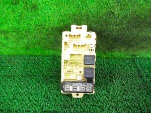  Mitsubishi MMC Town Box GF-U61W fuse box junction block MR538262 MR551754