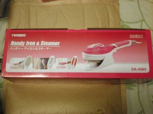 TWINBIRD HANDY IRON STEAMER PINK SA-4084