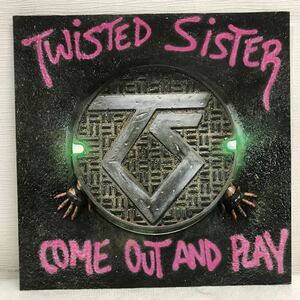 I1215A5 トゥイステッド・シスター カム・アウト・アンド・プレイ LP レコード P-13233 洋楽 ロック TWISTED SISTER COME OUT AND PLAY