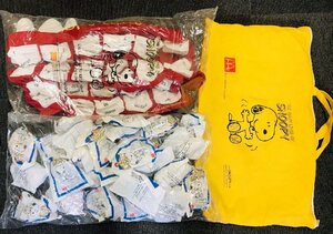 【未開封】マクドナルド SNOOPY Collection スヌーピー コレクション 2001 タペストリー カレンダー