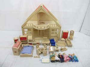 5890G ボーネルンド 木製 玩具 マイドールハウス 赤い屋根 おうち ファミリー 人形 家具 おもちゃ おままごと 木製玩具