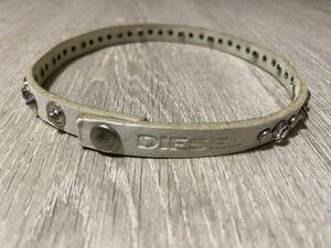 ディーゼル DIESEL★レザーブレスレット★スタッズ　ホワイトアクセサリー バングル @KO