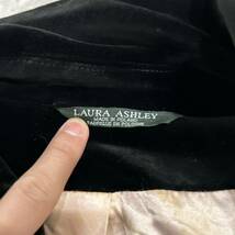 NN @ 古着 '洗礼されたデザイン' LAURA ASHLEY ローラアシュレイ 高品質 ベロア 羽織り ロング コート 36 レディース 上着 アウター BLACK_画像6