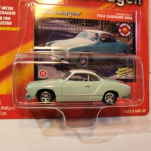 JOHNNY LIGHTNING 1/64？「VW KARMANN- GHIA 1964」「 AUSTIN HEALEY SPRITE 1959」「CHEETAH」3台セット 新品未開封 655_画像3