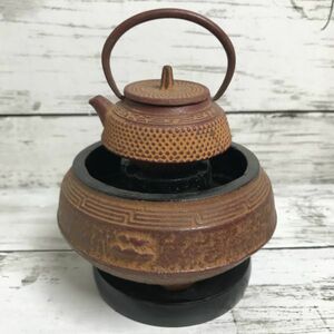 6P138 鉄器 茶釜 急須 骨董品 【商品説明必読】煎茶道具 鉄瓶飾り インテリア 置物 オブジェ 美術品 1000‐