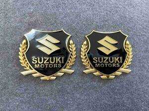 スズキ SUZUKI ゴールド 貼エンブレム エンブレム ステッカー プレート 自動車の側面 フェンダーバッジ 傷を隠す 2個セット 送料無料