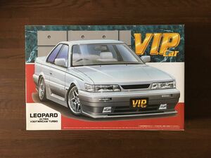 アオシマ 1/24 LEOPARD ULTIMA V30 TWINCAM TURBO 1988 レパード アルティマ ツインカムターボ F31 VIP