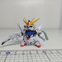 A- 12/11 ガチャ F91ガンダム ジャンク　フィギュア _画像1