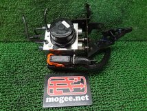 2EX2562 JB6)) 日産 エルグランド PE52/PNE52 前期型 350ハイウェイスター 純正 ABSアクチュエーター　062109-61163_画像1