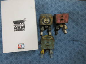 threeA ＷＷＲ　1/12　アームストロングなど　中古ジャンク品