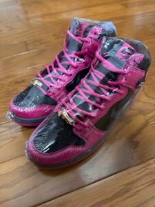 新品未使用　Run The Jewels × Nike SB Dunk High "Active Pink and Black"