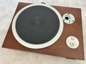 MICRO DD-8 turntable record player 