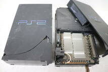 Y12/392 SONY PS4 CUH-1200A/PS3 CECHH00/PS2 SCPH-30000/35000 本体 4点 セット ジャンク(破損かなり激しいです)_画像6