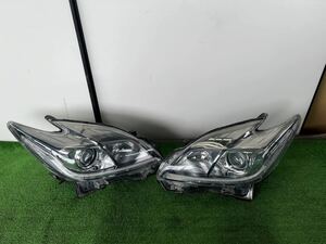 トヨタ プリウスDAA-ZVW30 純正 後期 左右セット HID ヘッドライト KOITO 47-52 　