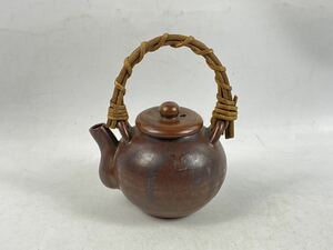 【福蔵】黒薩摩 吟松窯 急須 土瓶 茶道具 藤提梁 茶器 高13cm