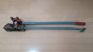 MCC NO.18 鉄筋カッター カットベンダー　サイズ（約１００cm×約１３cm×約１６cm）　工具　切断機　水道　配管当工事