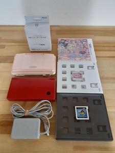 L1228-01　ゲーム機 まとめ売り　Nintendo DSi本体×1　DS本体×1　3DS用ソフト×3　3DS NFCリーダー/ライター　DSi用充電器