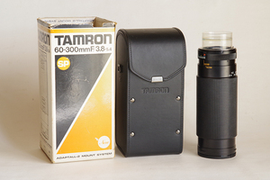■レンズ TAMRON 60-300mm F 3.8-5.4 MACRO 元箱 美品■