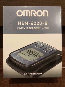 未使用品　オムロン　デジタル自動血圧計　手首式　HEM-6220-B　OMRON